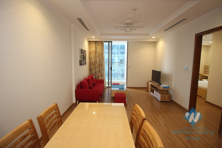 Modern apartment for rent in Vinhome Nguyen Chi Thanh - Dong Da district